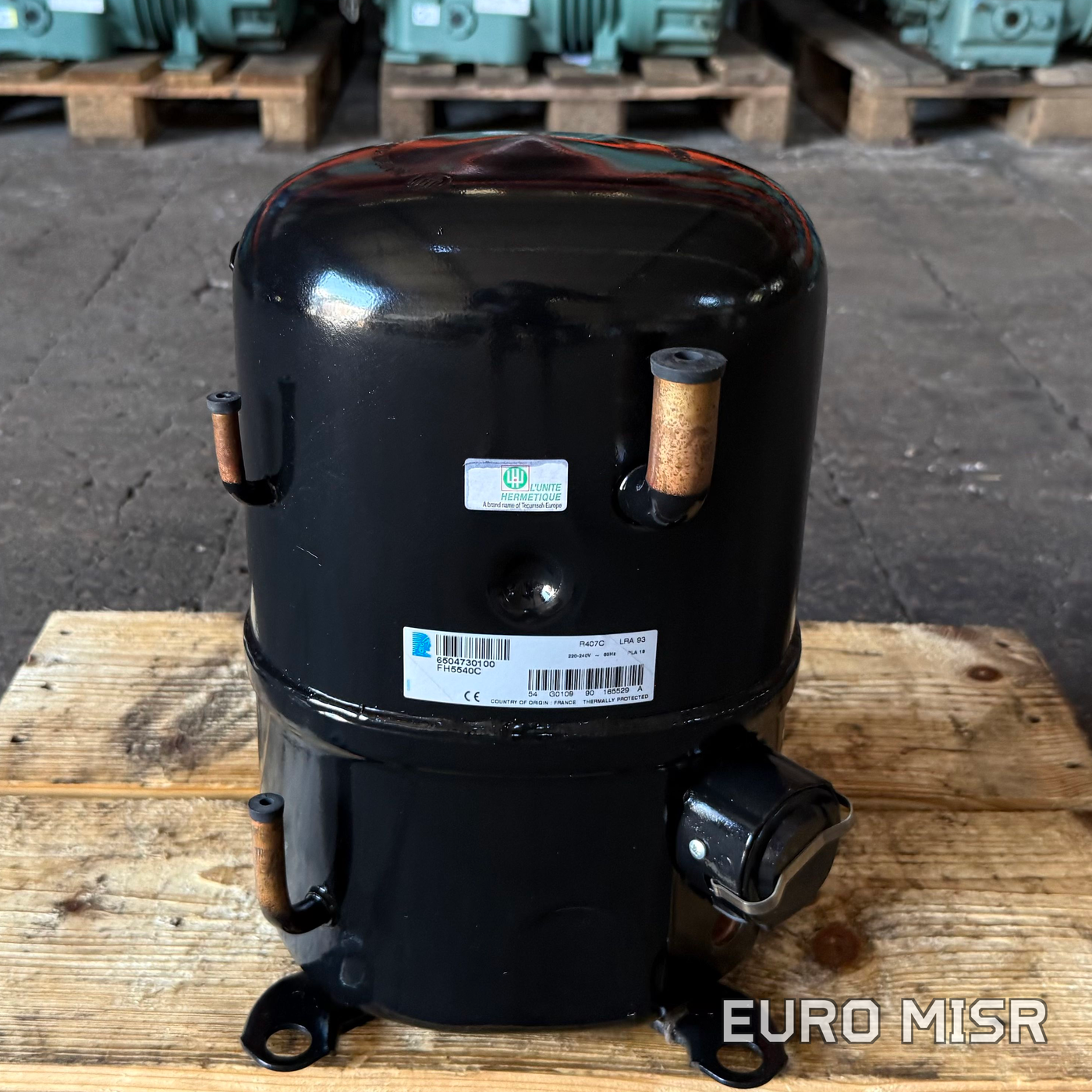 كباس تكومسيه جديد FH5540C — من أعلى جهة الأمام والتوصيلات
